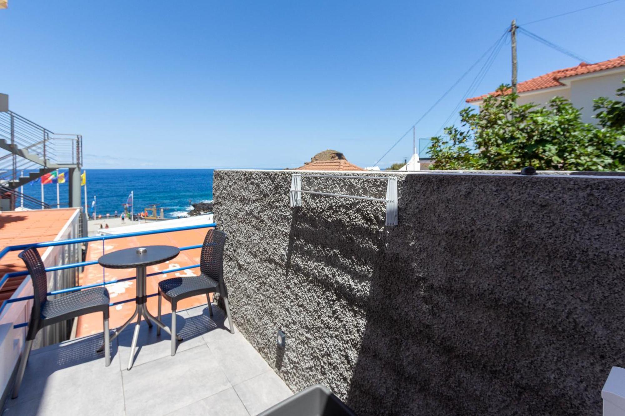 The Jolie - Apartments By The Ocean Porto Moniz Eksteriør billede